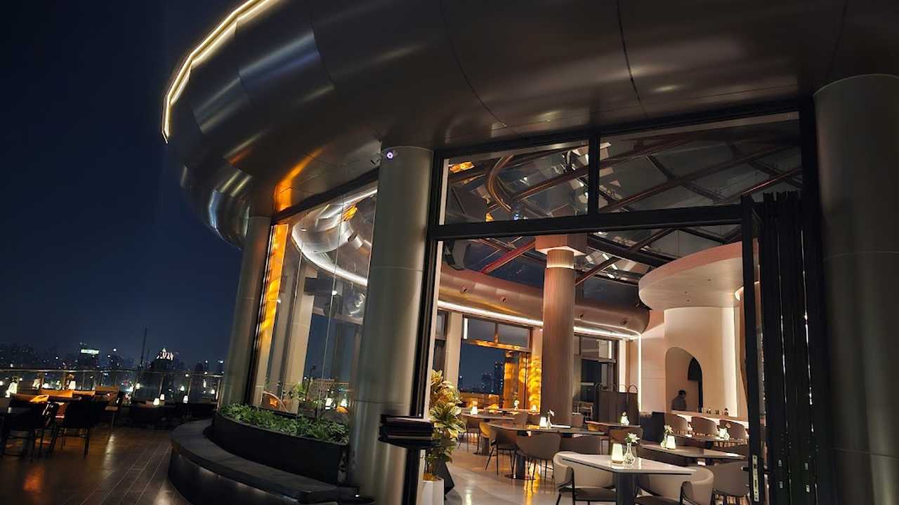 Cielo Sky Bar & Restaurant