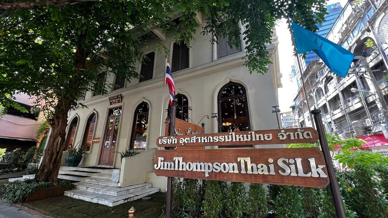 Jim Thompson Surawong Flagship Store