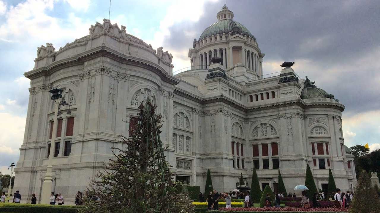 Dusit Palace
