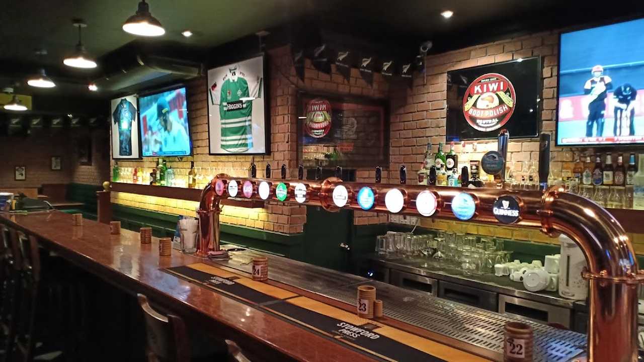 The Kiwi Sports Pub & Grill