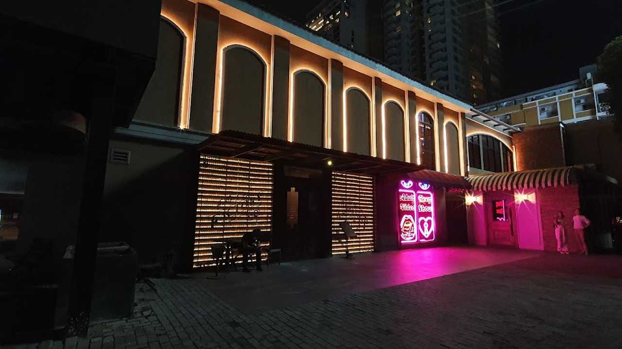 The Iron Fairies Music Bar