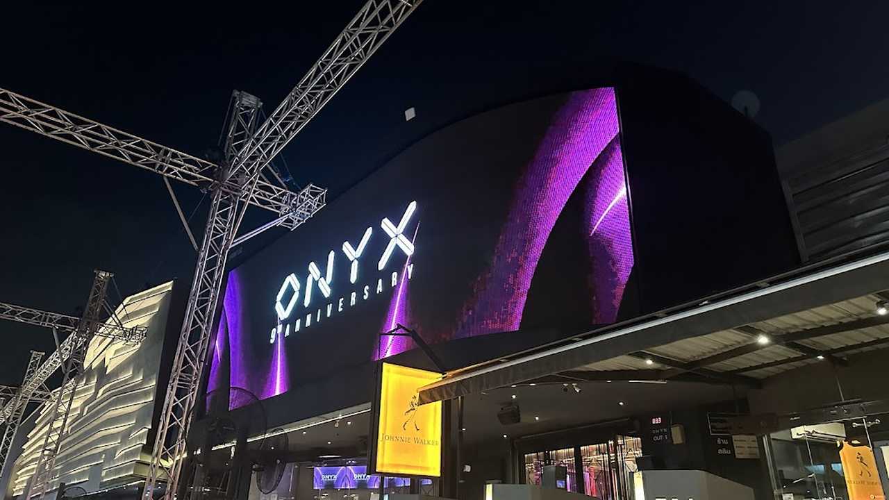 ONYX