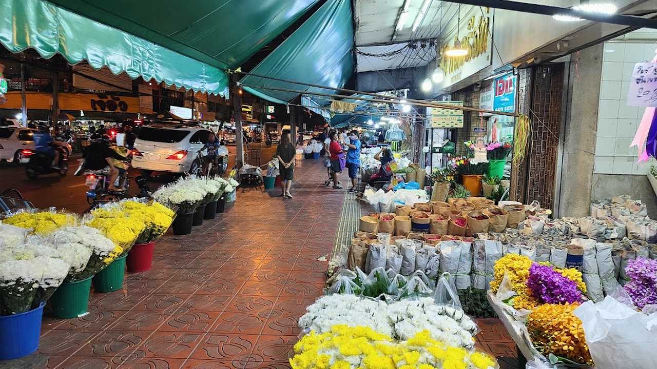 Pak Khlong Talat